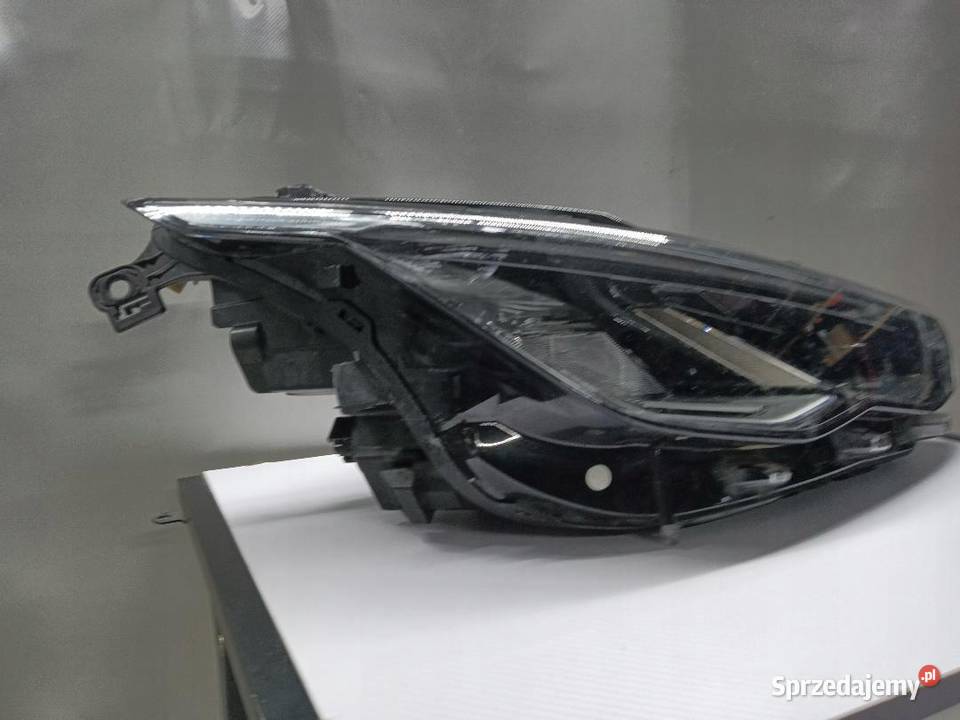 LAMPA PRAWA PRZÓD PRZEDNIA VW GOLF VIII FULL LED wielkopolskie sprzedam