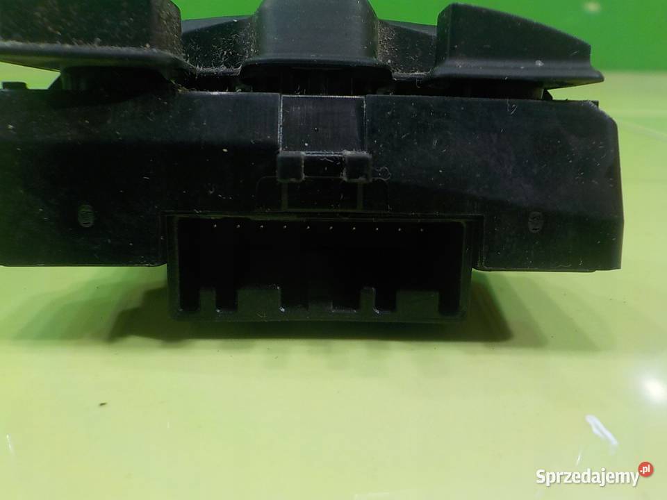 OPEL INSIGNIA A I LIFT 20 CDTI 14r przelacznik