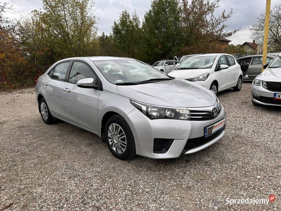 Toyota Corolla Salon PolskaI WŁFaktura Corolla Warszawa sprzedam