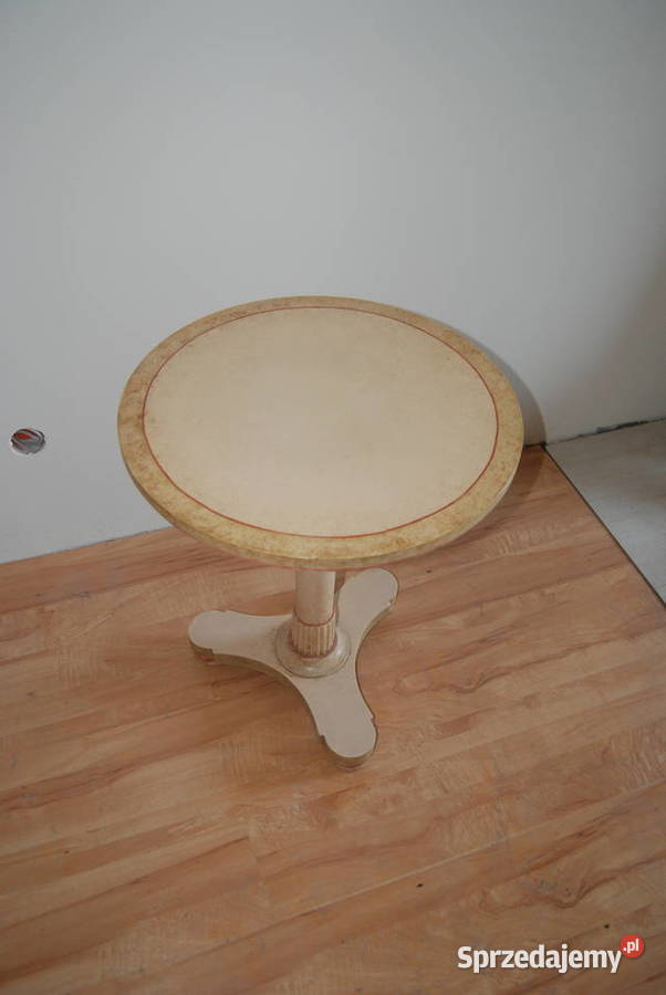 Stoliki różne z hotelu Słupno sprzedam