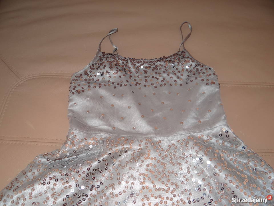 Szałowa sukienka Sukienki i spódniczki