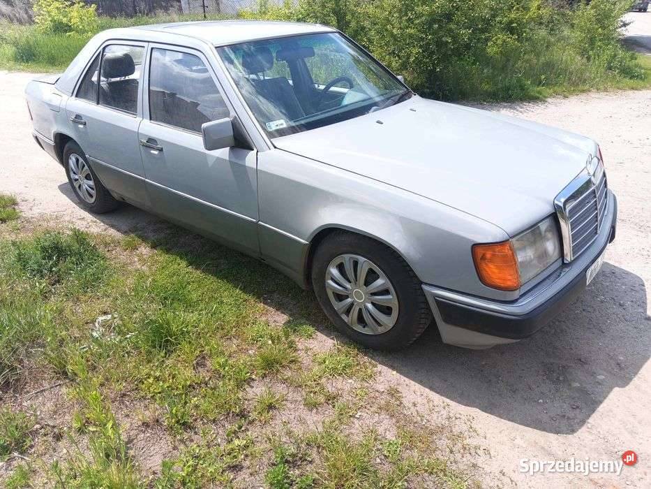 MercedesBenz W124 432000km Radom