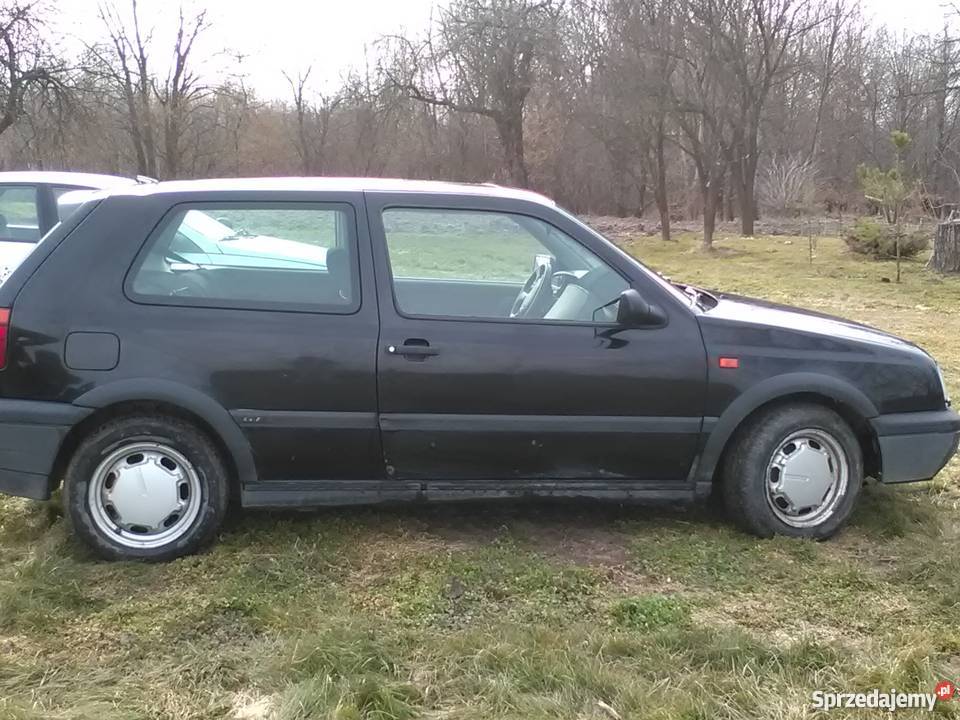 Golf III czarny 18 Piotrowice
