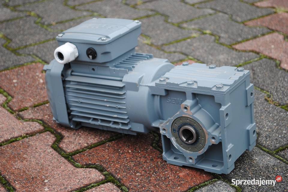 Motoreduktor kątowy 037kw 51obrmin Firmy SEW lubuskie Kargowa sprzedam