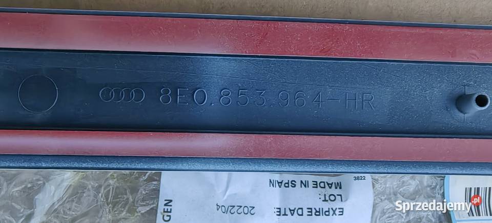 8E0853963 GRU Audi A4 B6 A4 B7 Seat Exeo listwa osobowe małopolskie Rożnów