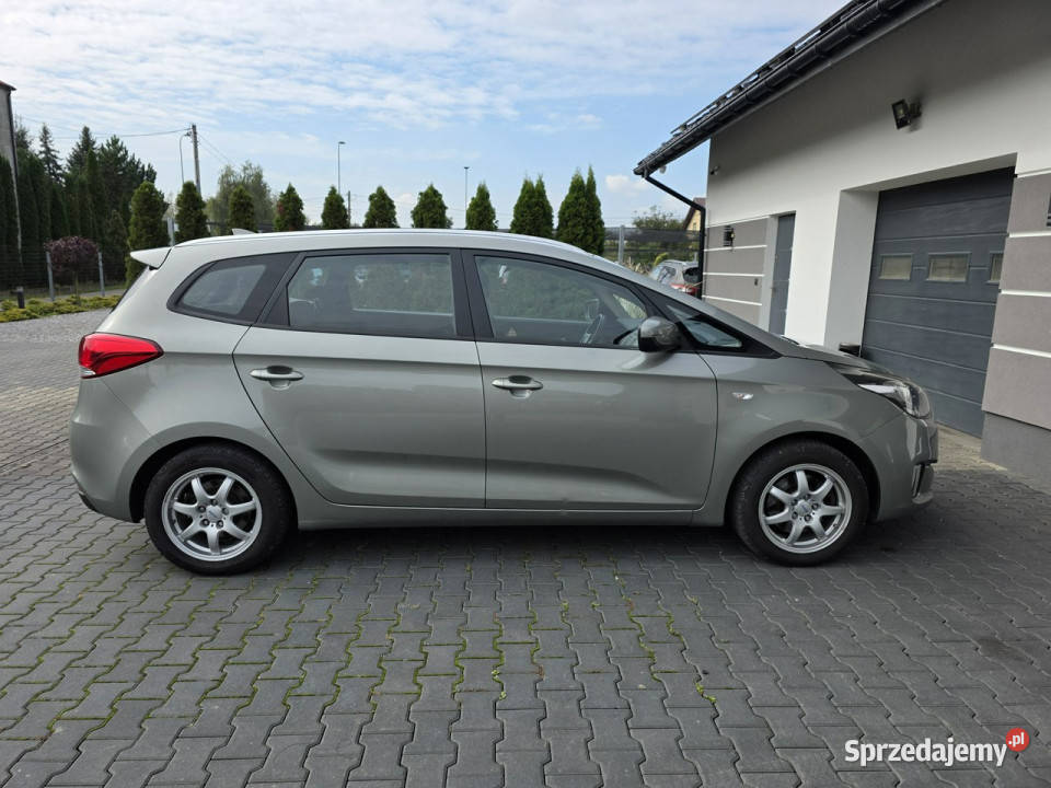 Kia Carens 16 benzyna7 osobowakamera isofix małopolskie Żabno sprzedam