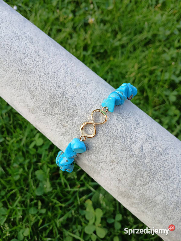 Bransoletka damska z Howlitu bruzdy z symbolem Kielce