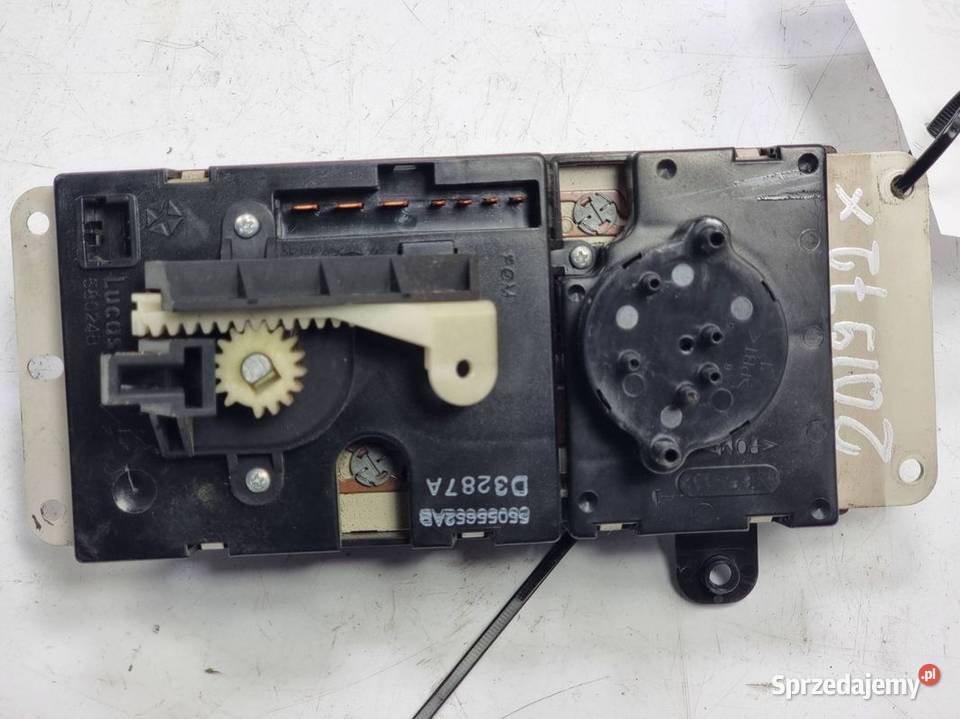 PANEL KLIMATYZACJI DODGE RAM 2500 osobowe Lipno