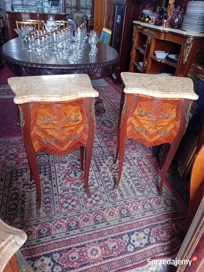 Komody ludwikowskie nakastliki Tarnogród