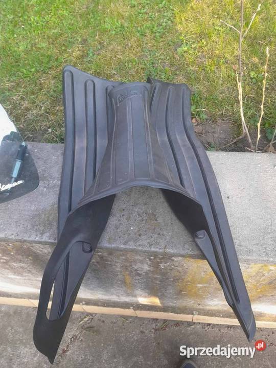 Vespa gt gts podłoga gumowa osłona Akcesoria motocyklowe Wrocław sprzedam