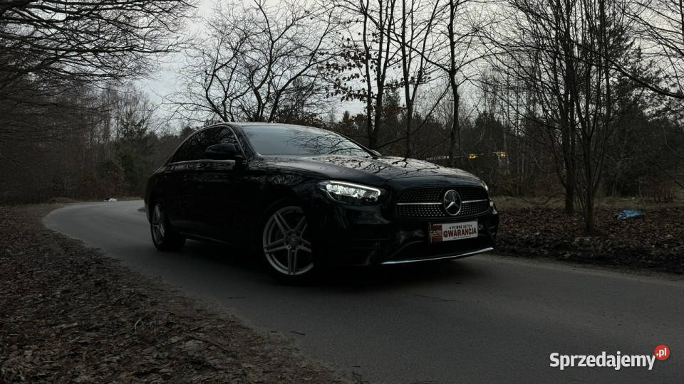 Mercedes E 220 4Matic 200 68 polski salon 4/5