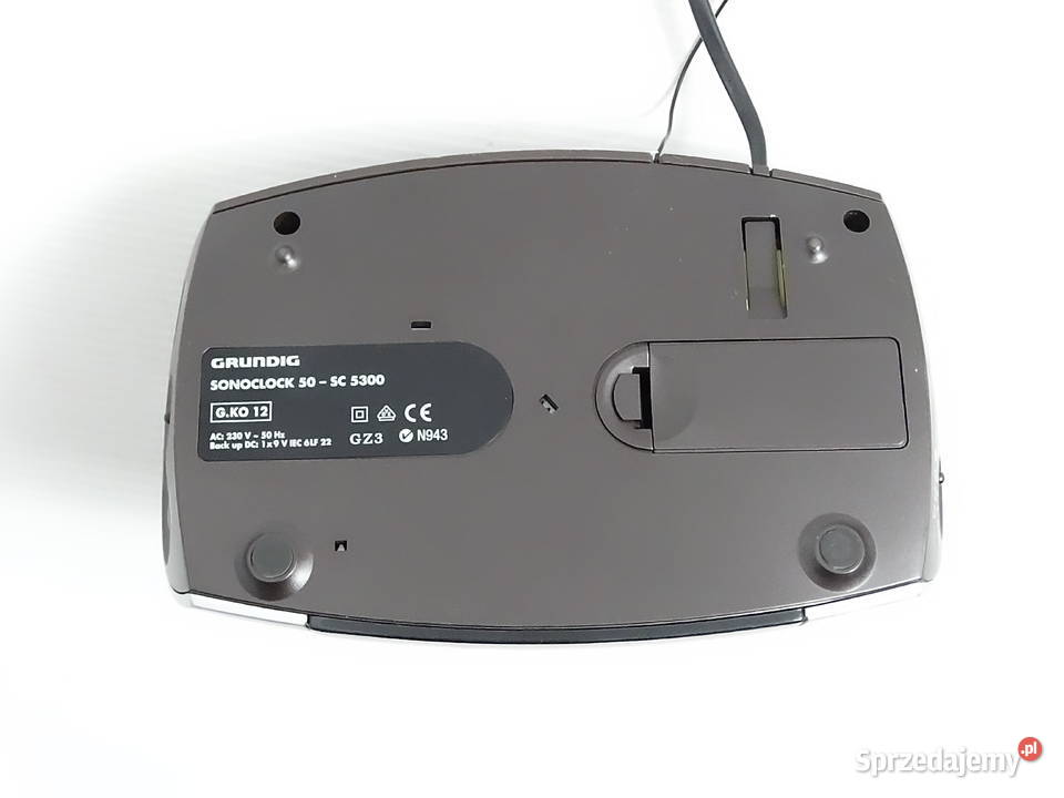 Solidny Radiobudzik GRUNDIG Sonoclock 50 Stan