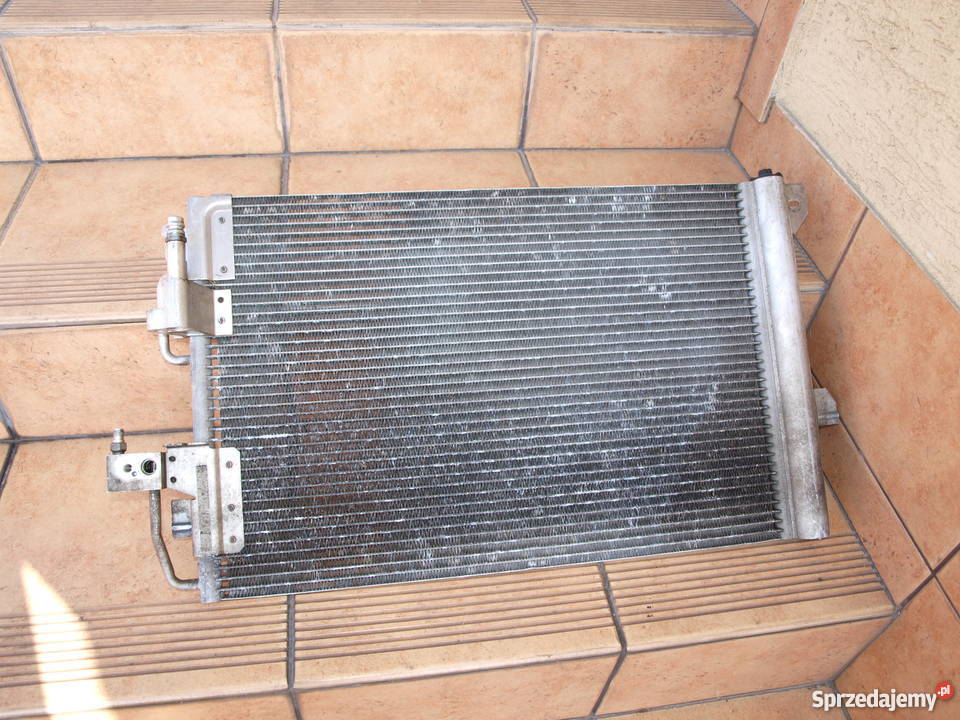 Opel Zafira B chłodnica klimy 16 18 benzyna 2005 osobowe wielkopolskie Kalisz