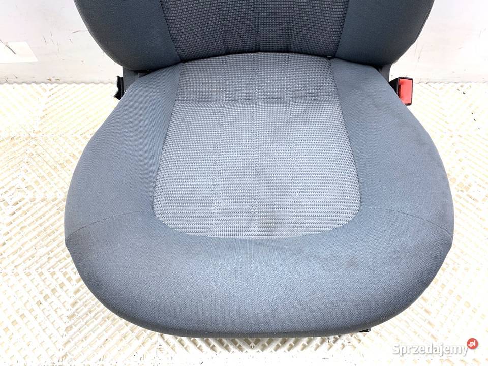 FOTEL PRAWY PRZÓD FIAT LINEA Hatchback SIEDZENIE
