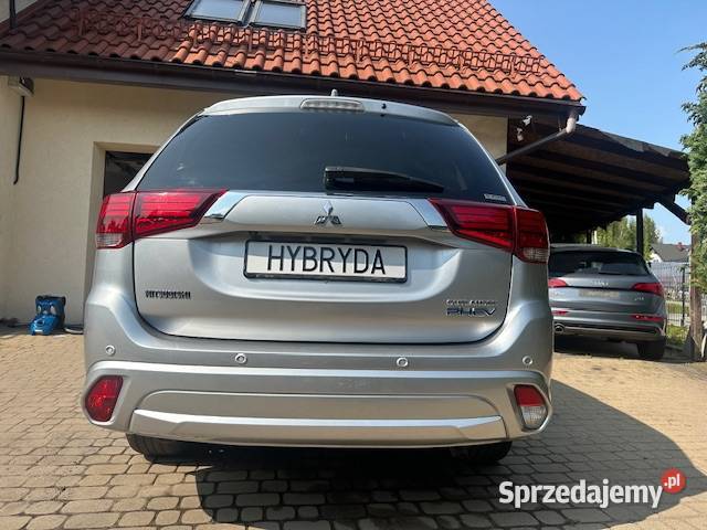 Mitsubishi Outlander hybryda Plug In full sprzedam