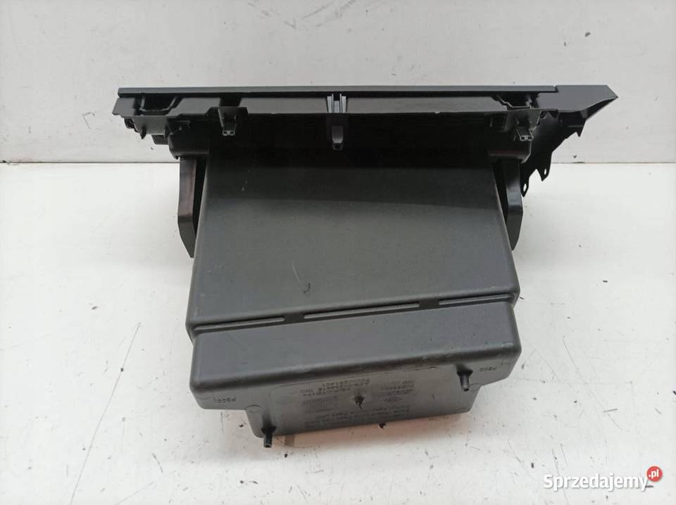 SCHOWEK PASAŻERA DESKI EUROPA Dacia Sandero III świętokrzyskie