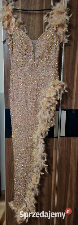 Suknia wieczorowa sprzedam