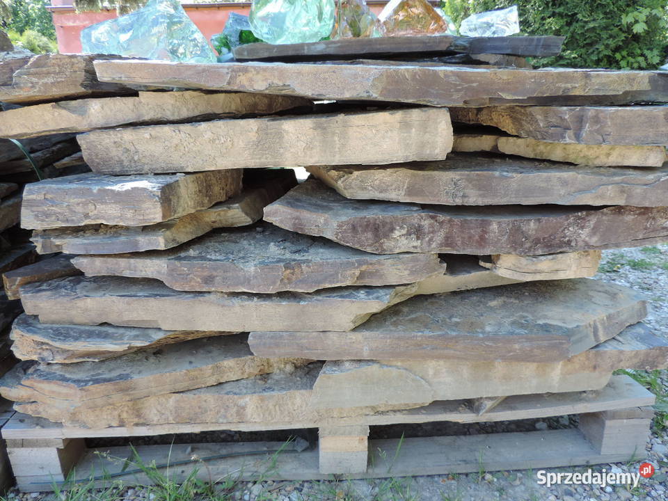 Łupek Elewacyjny czarnobrązowy na elewację Oświęcim