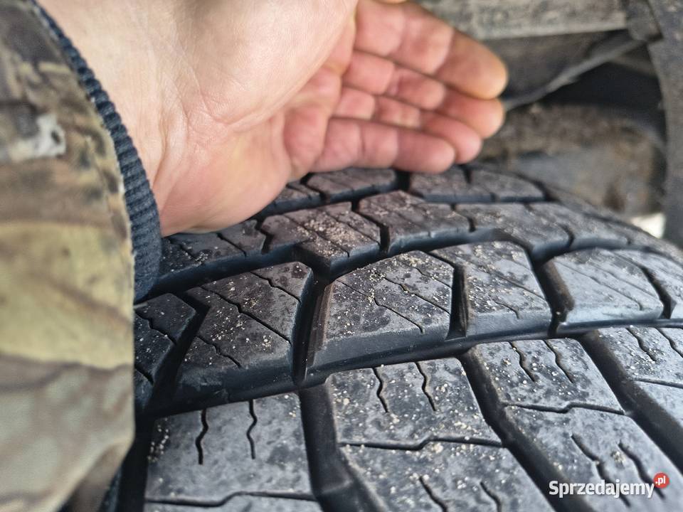 Opony 27565 R18 Leżajsk