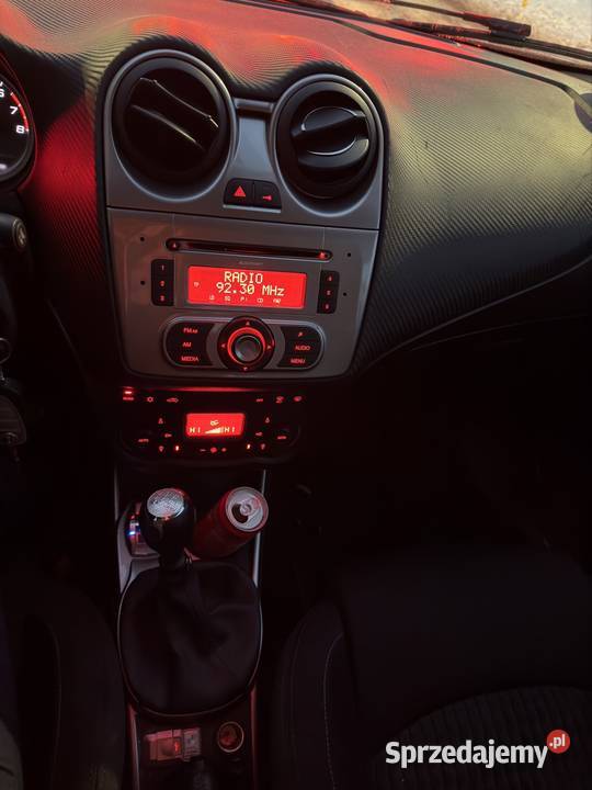 Alfa Romeo MiTo 14 95 stan możliwość zamiany na Radzionków