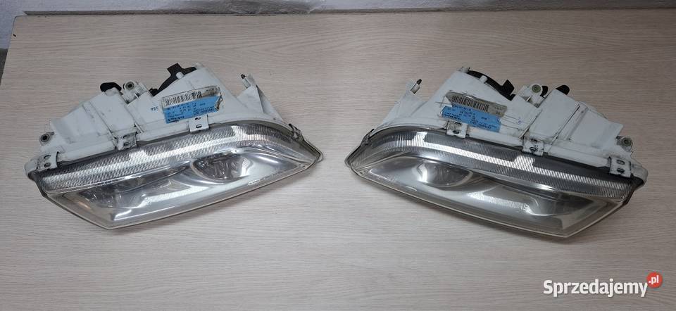 Lampa Reflektor Volvo V40 S40 osobowe Sandomierz