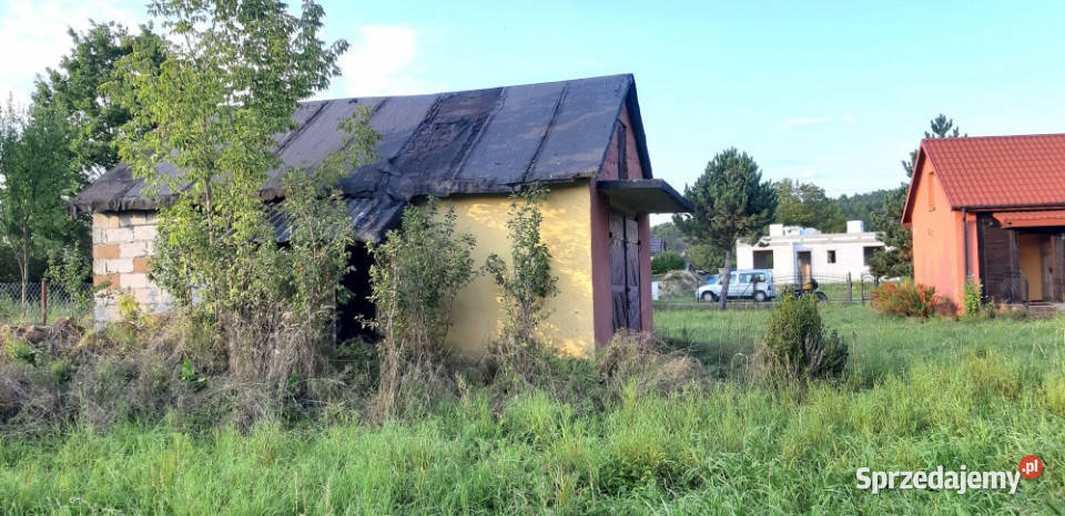 Drewniany na działce 1769mkw Minostowice