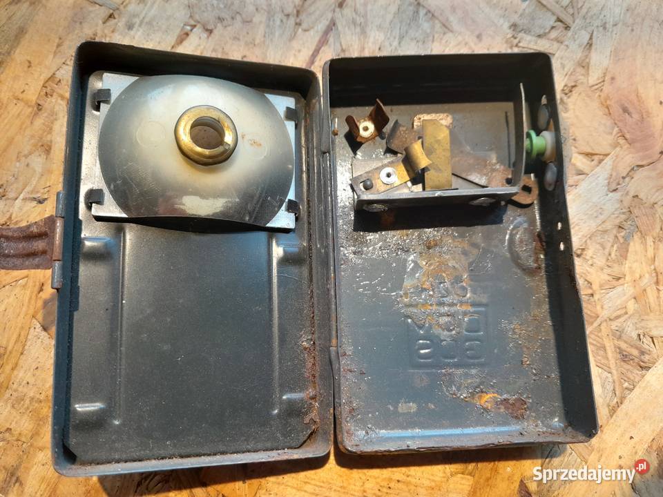 Stara latarka kolejowa zabytek PRL retro vintage Dąbrowa Górnicza