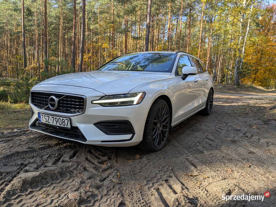 Volvo V60 T5 FWD 2020 stan asystent pasa ruchu