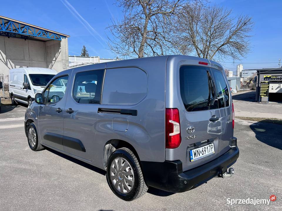 Toyota Pro Ace Verso Long
