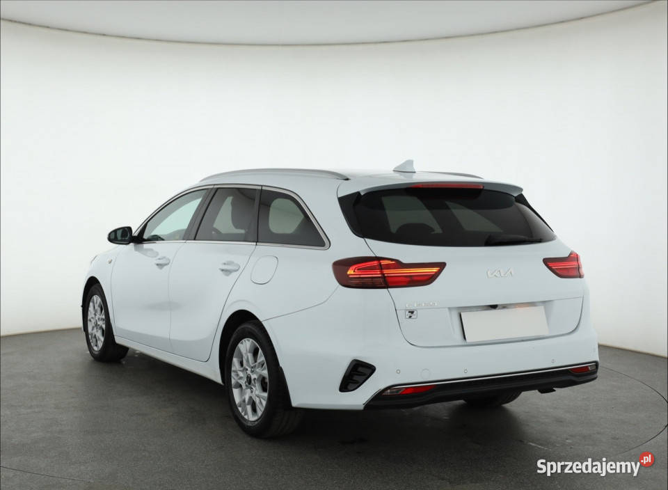 Kia Ceed 10 TGDI