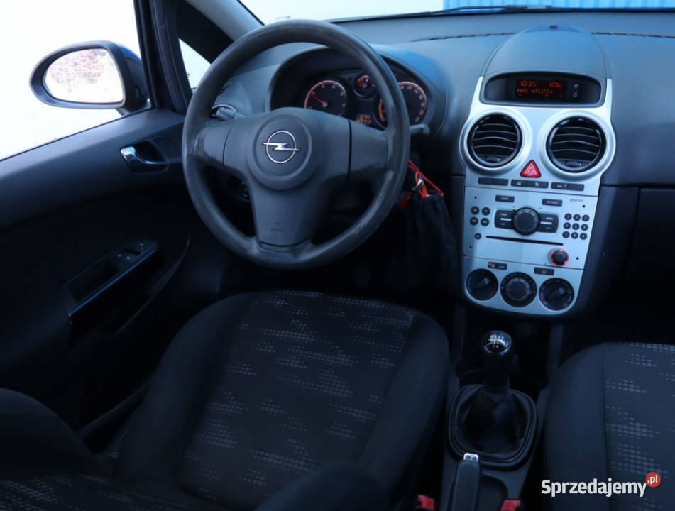 Opel Corsa 13 CDTI Rok produkcji 2014 łódzkie Łódź