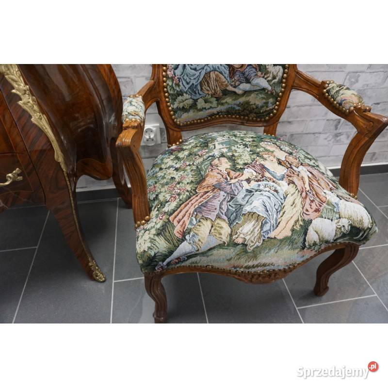 FOTEL STYLIZOWANY NA ANTYK Rzeszów