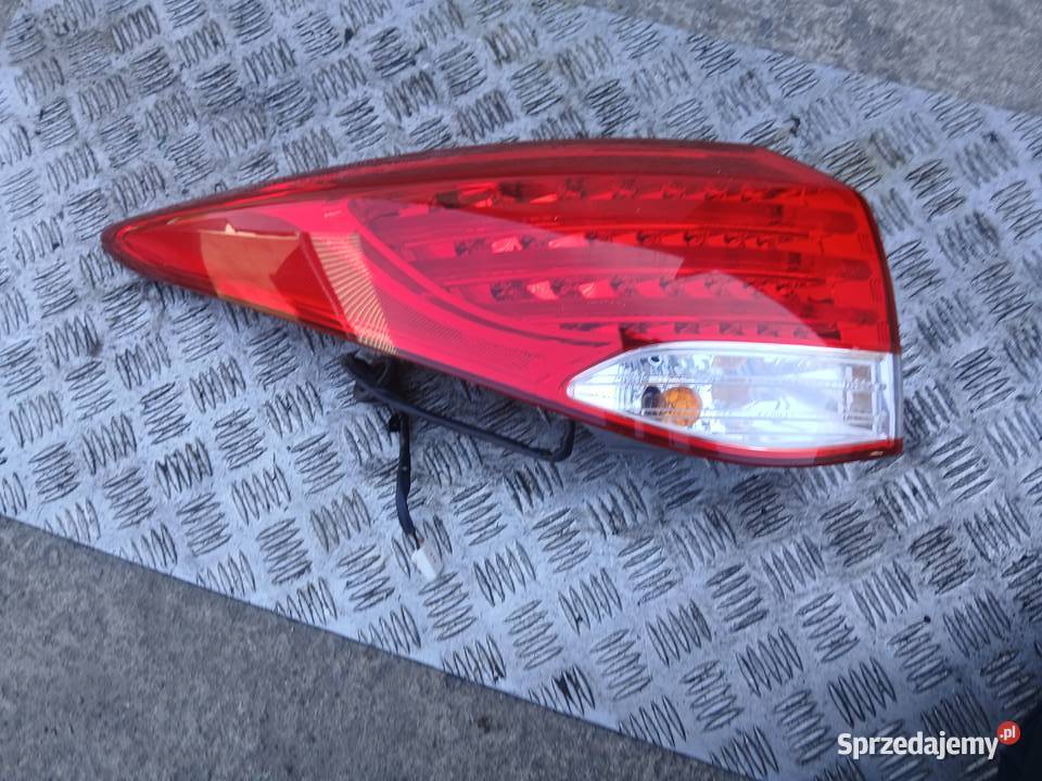 Lampa lewa tył tylna led Hyundai i40 kombi EU Radłów