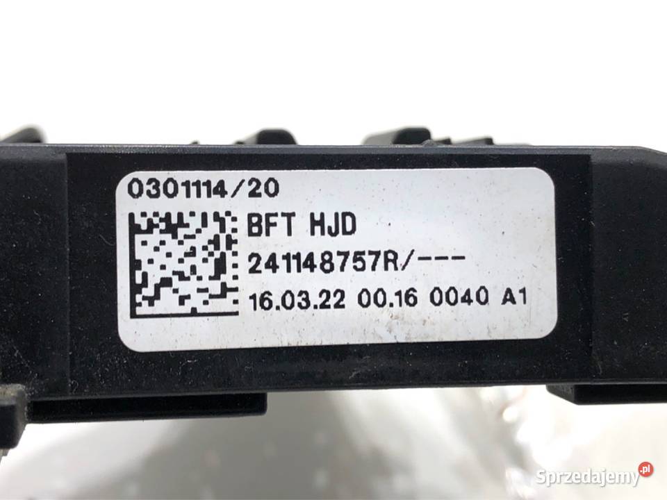 KLEMA PLUS DACIA DUSTER 241148757R 15 116