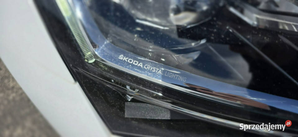 koda Superb Hybrid R 48 Sport Line III 20152023 asystent pasa ruchu