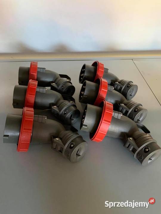 Angled plug Hypra IP666755 16 A 380415 V 3PE