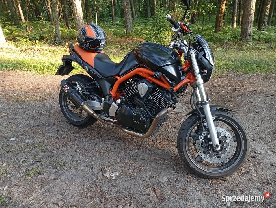 Yamaha BT1100