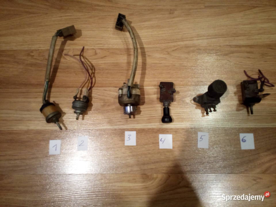 Regulator napięcia przekaźniki wyłączniki Wołga śląskie