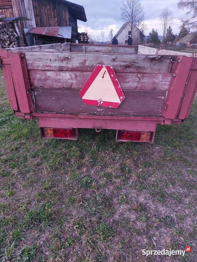 Przyczepa do traktora Jordanów