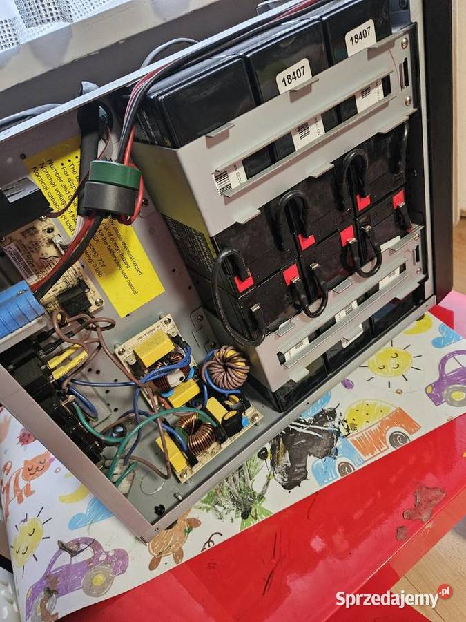 3000VA2400WDuży mocnyZasilacz awaryjny UPS Power Barlinek