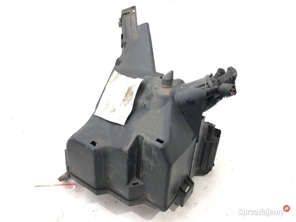 SKRZYNKA BEZPIECZNIKÓW FORD FIESTA MK7 Hatchback