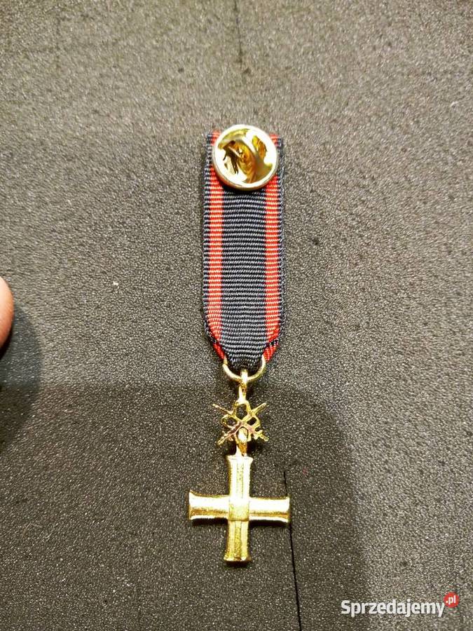 Krzyż Niepodległości z mieczami miniaturka Poznań