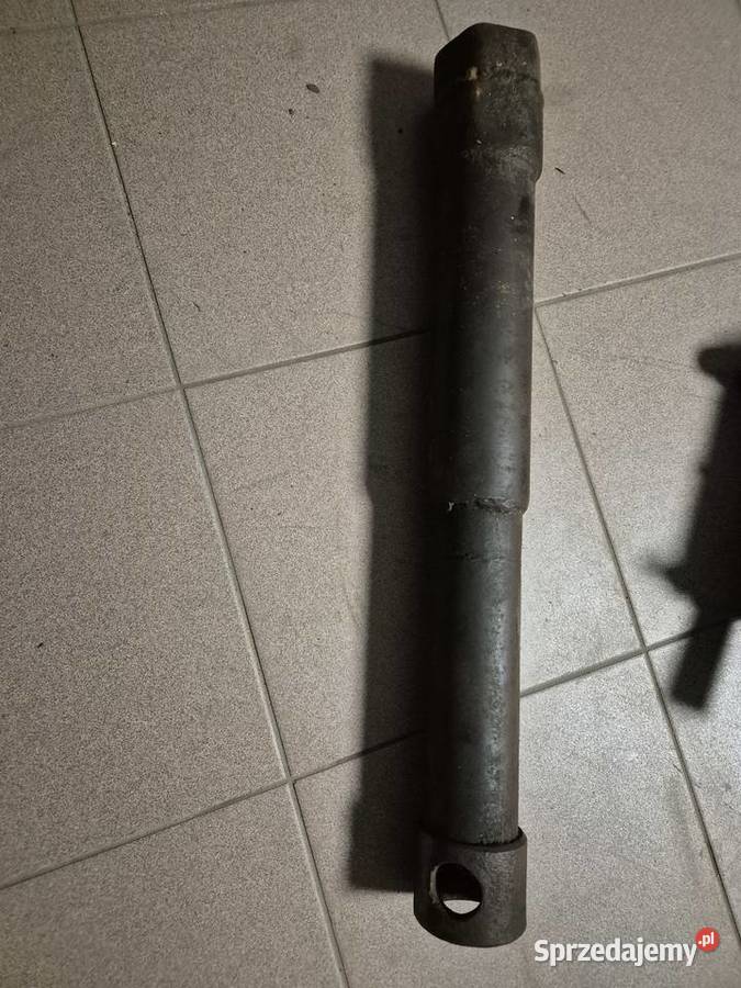 Klucz do bębna młócącego Bizon zo 40 długi Zbożowe Zawiercie sprzedam