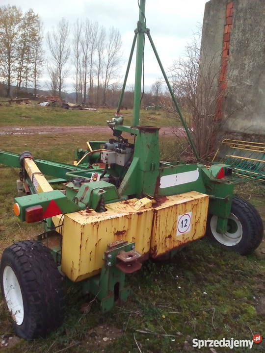 sieczkarnia do kukurydzy nieuszkodzony Przyczepiane Chełmsko Śląskie sprzedam