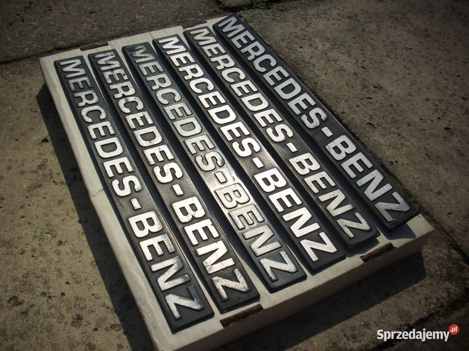 Emblemat znaczek logo napis MERCEDESBENZ kaczka