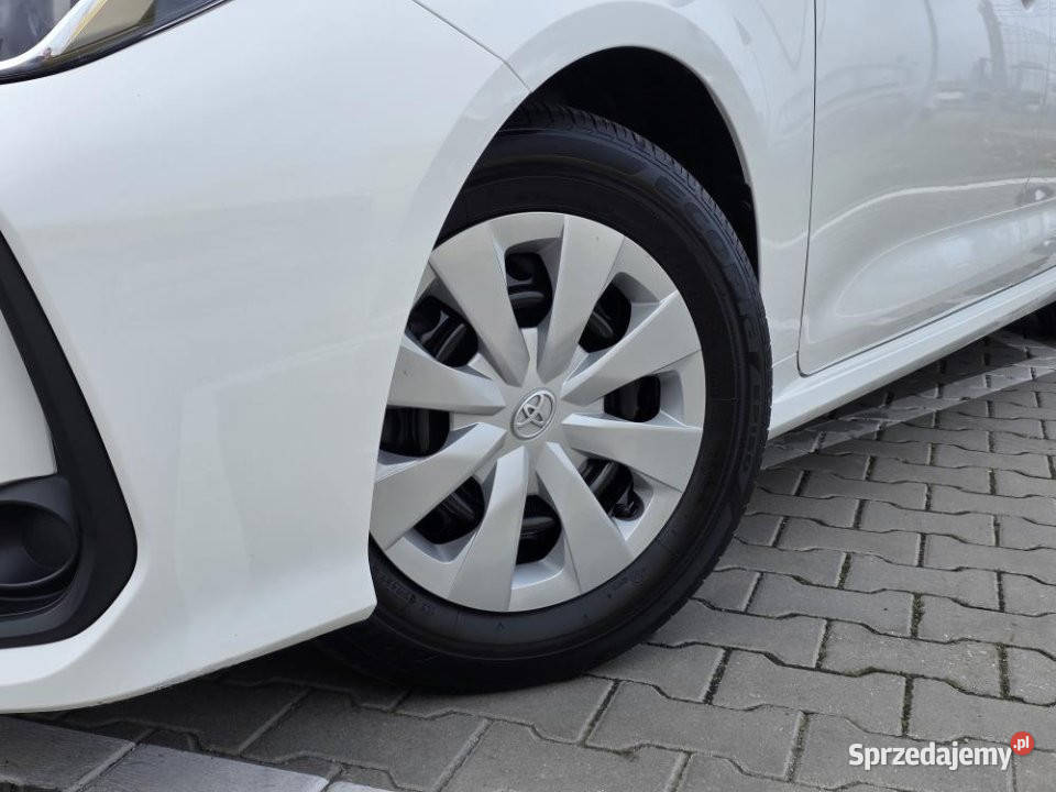 Toyota Corolla 2022r bezwypadkowy 1 wł HAK