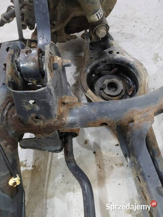 BELKA ZAWIESZENIA TYŁ KOMPLETNA 5C VW Volkswagen