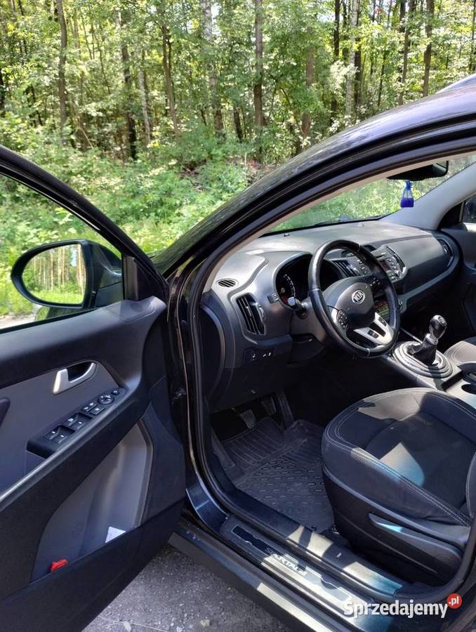 Sprzedam Kia Sportage 3 16 benzyna światła do jazdy dziennej Majdan Królewski