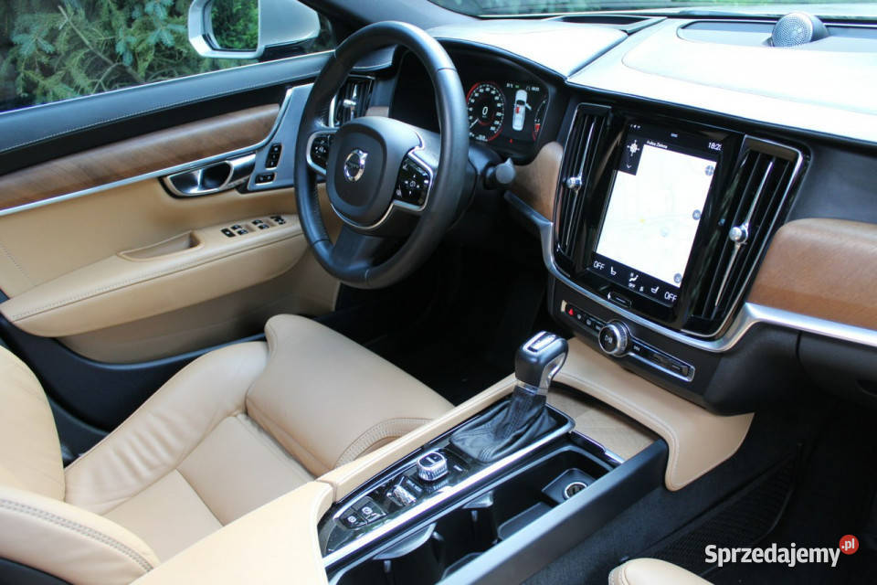 Volvo S90 20 235 4x4 102 Inscription II 2017 S90 Lubań