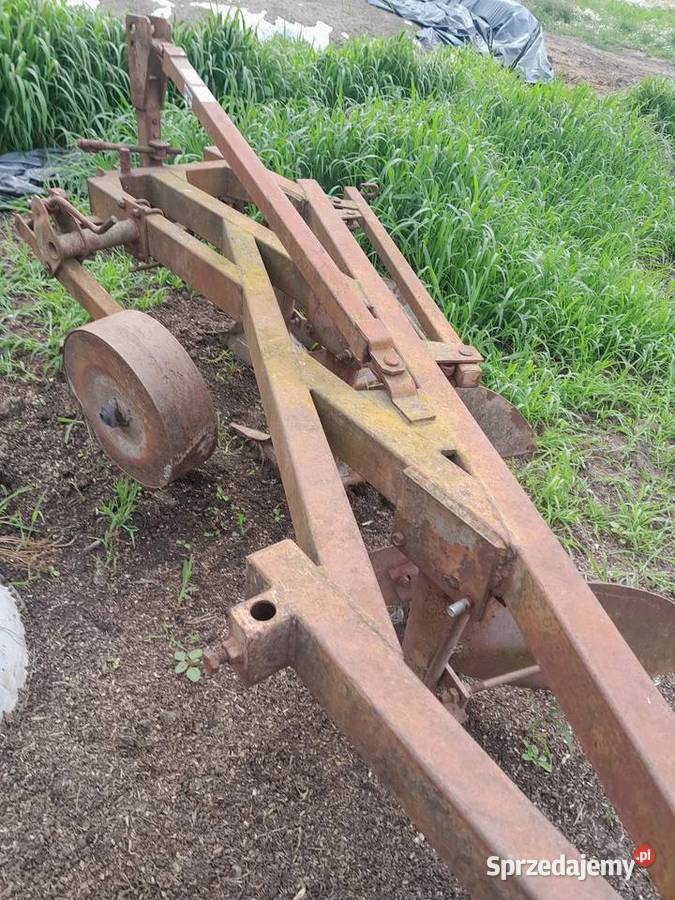 Pług 4 x40 zagonowy kujawsko-pomorskie Lipno sprzedam